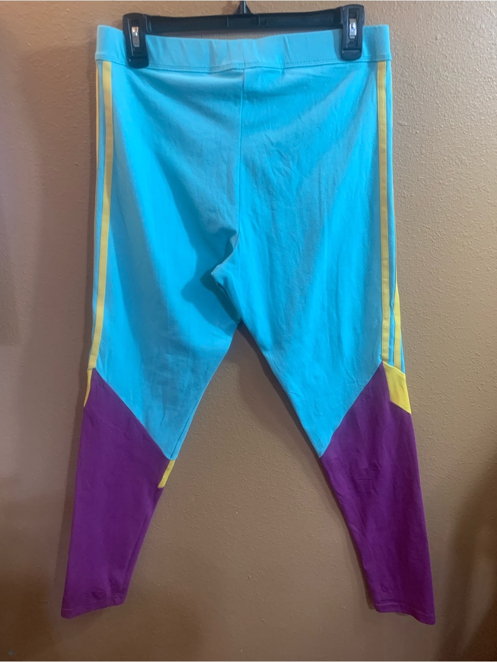 Adidas Trefoil Purple, Blue & Yellow Colorblock T-Shirt & Leggings Set L - NWT - Picture 7 of 9